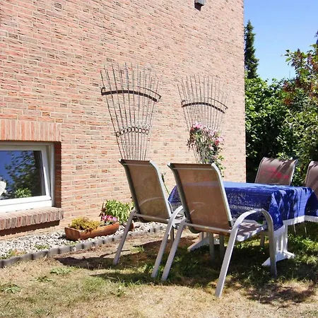 Apartment, * Dassow